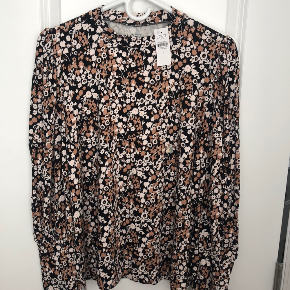 Loft flower top